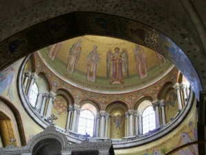 Catholicon Dome: The prominent dome situated over the Catholicon within the Church of the Holy Sepulchre