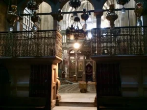 Catholicon Entrance: The primary entrance leading into the Catholicon of the Church of the Holy Sepulchre