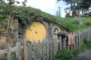 Samwise Gangee's house